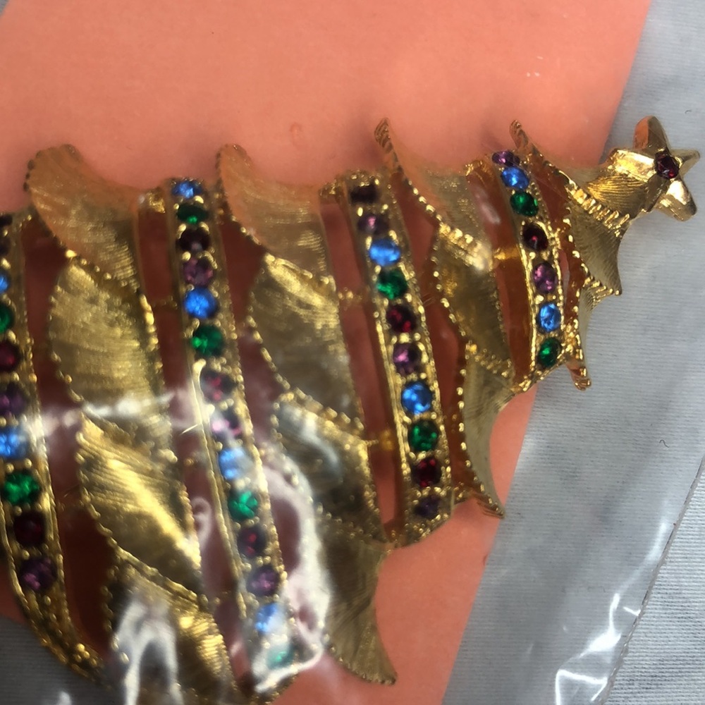 Christmas tree brooch - Picture 2 of 4